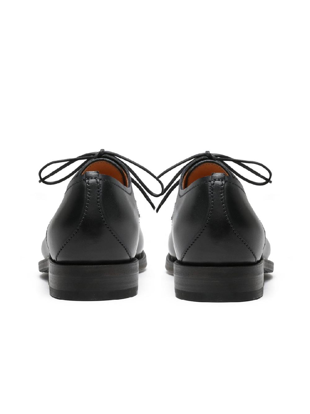 Silvano Sassetti Scarpe Derby in pelle nera In Linea
